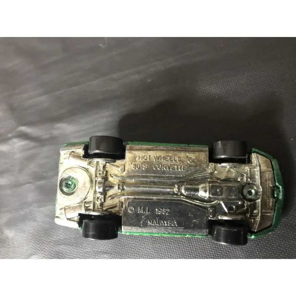5 Vintage 1970’s-1982 Hot Wheels, 3-Corvettes, Porsche 911‎ And Stutz Blackhawk